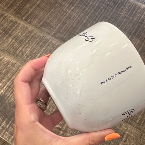 Vintage Warner Bros. Friends White Mug - Picture 2 of 8